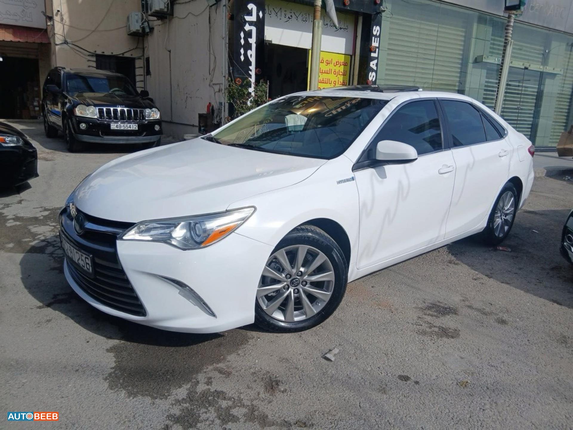 تويوتا كامري 2017