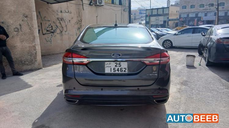 Ford Fusion 2018