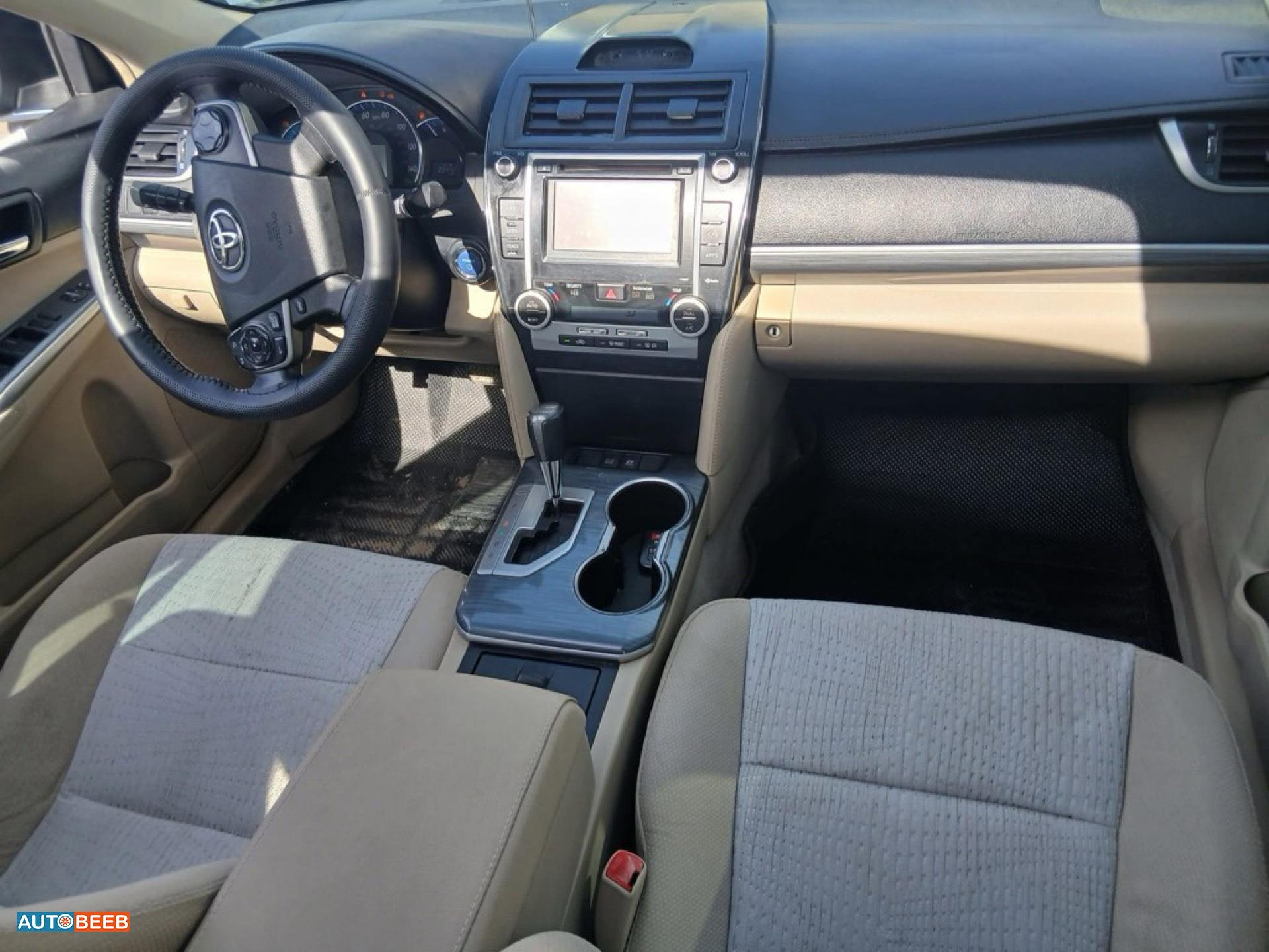Toyota Camry 2013