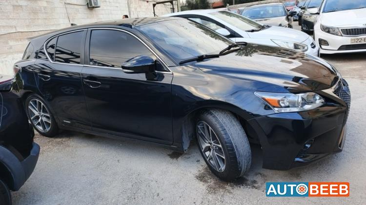 Lexus CT200 2014