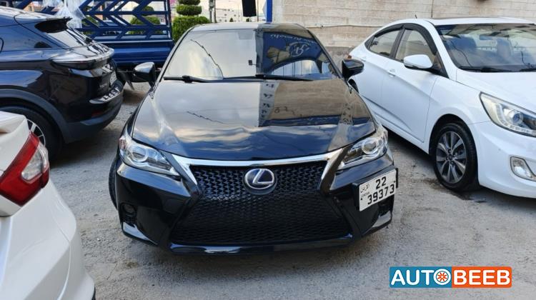 Lexus CT200 2014