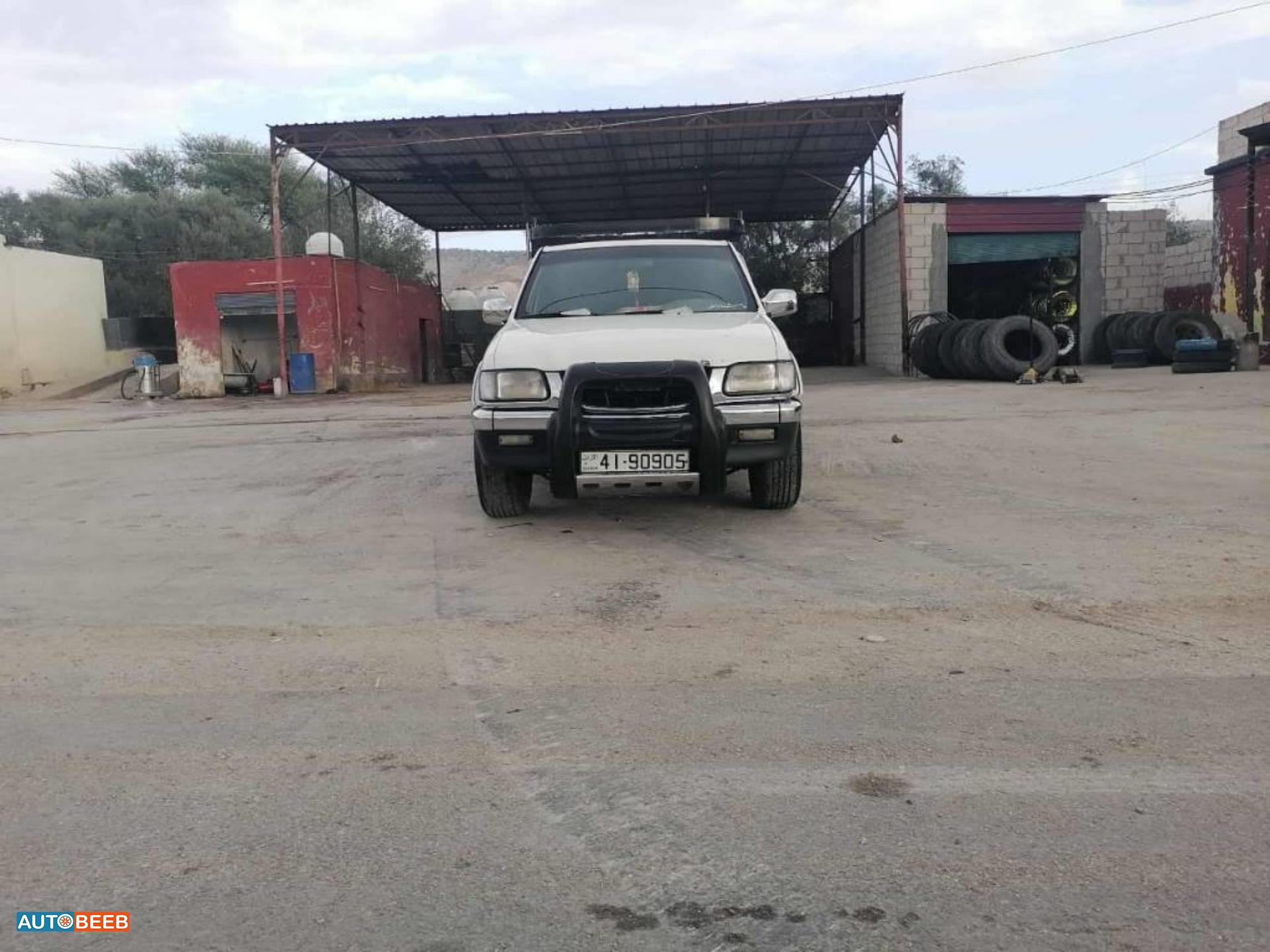 Isuzu Pick Up 2002