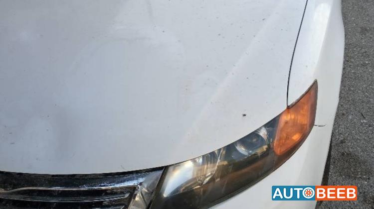 كيا لوتزي 2009