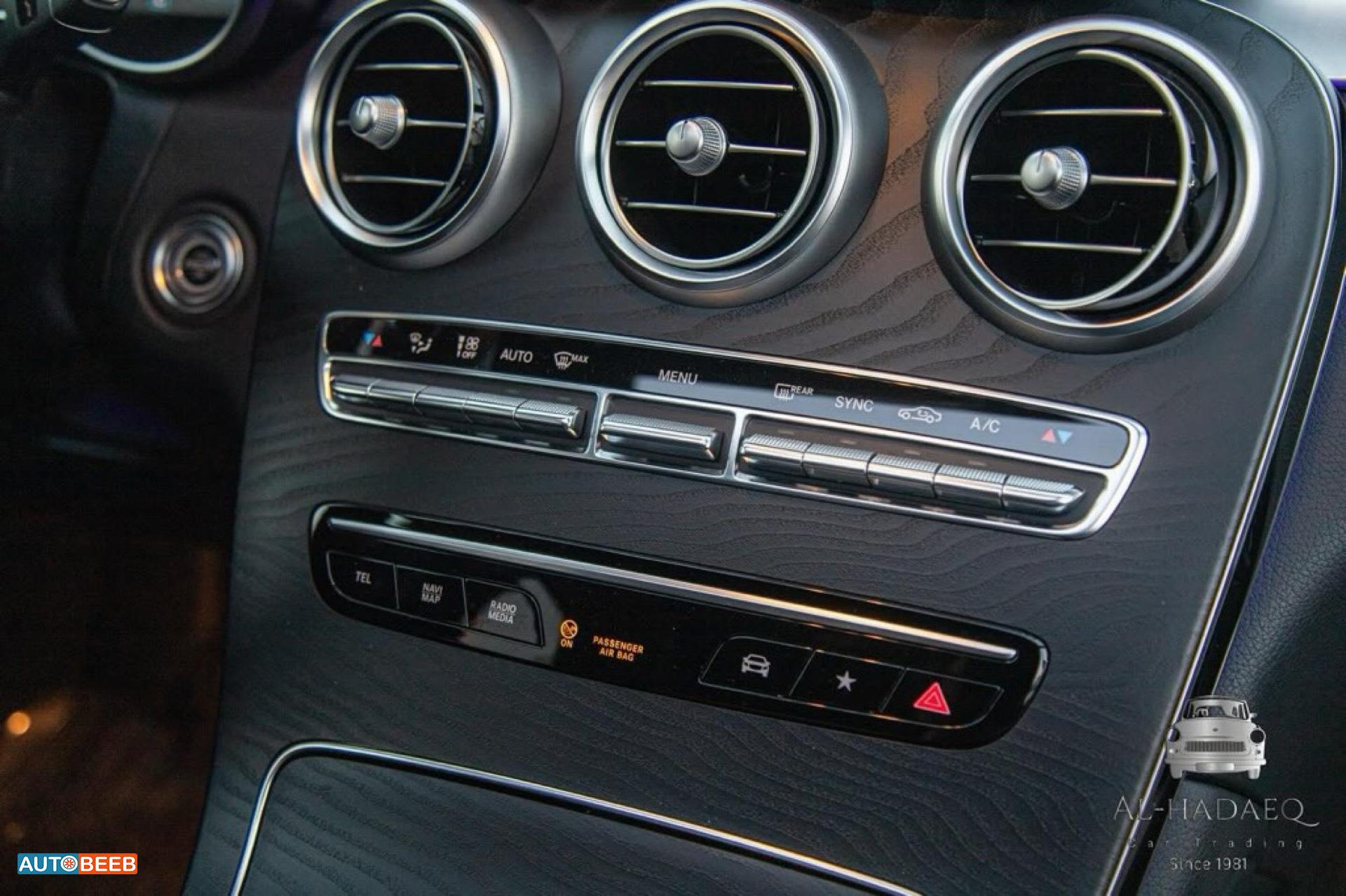 Mercedes Benz GLC200 2022