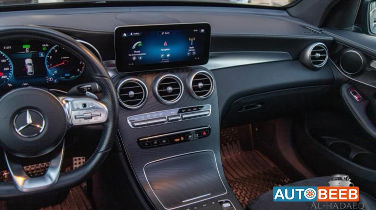 Mercedes Benz GLC200 2022