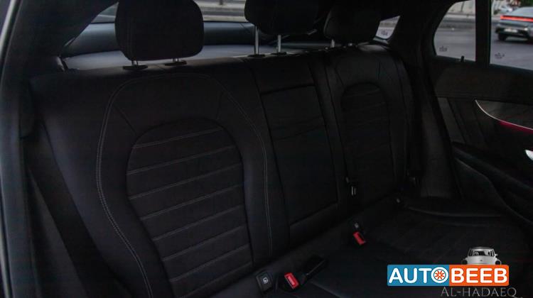 Mercedes Benz GLC200 2022