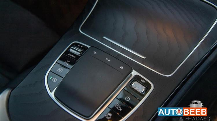 Mercedes Benz GLC200 2022