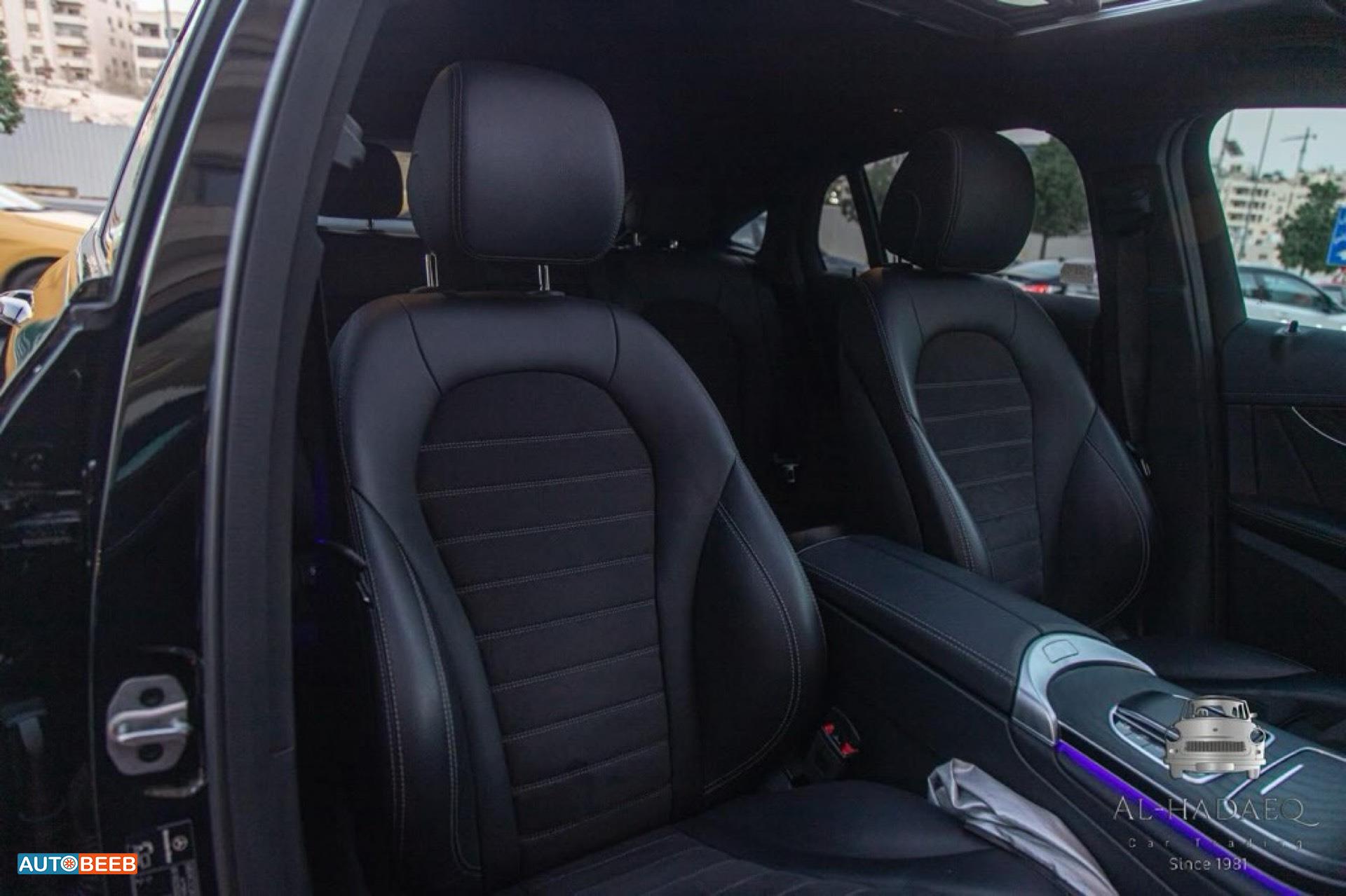 Mercedes Benz GLC200 2022