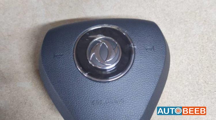 Cabin  Steering Wheel Dongfeng 