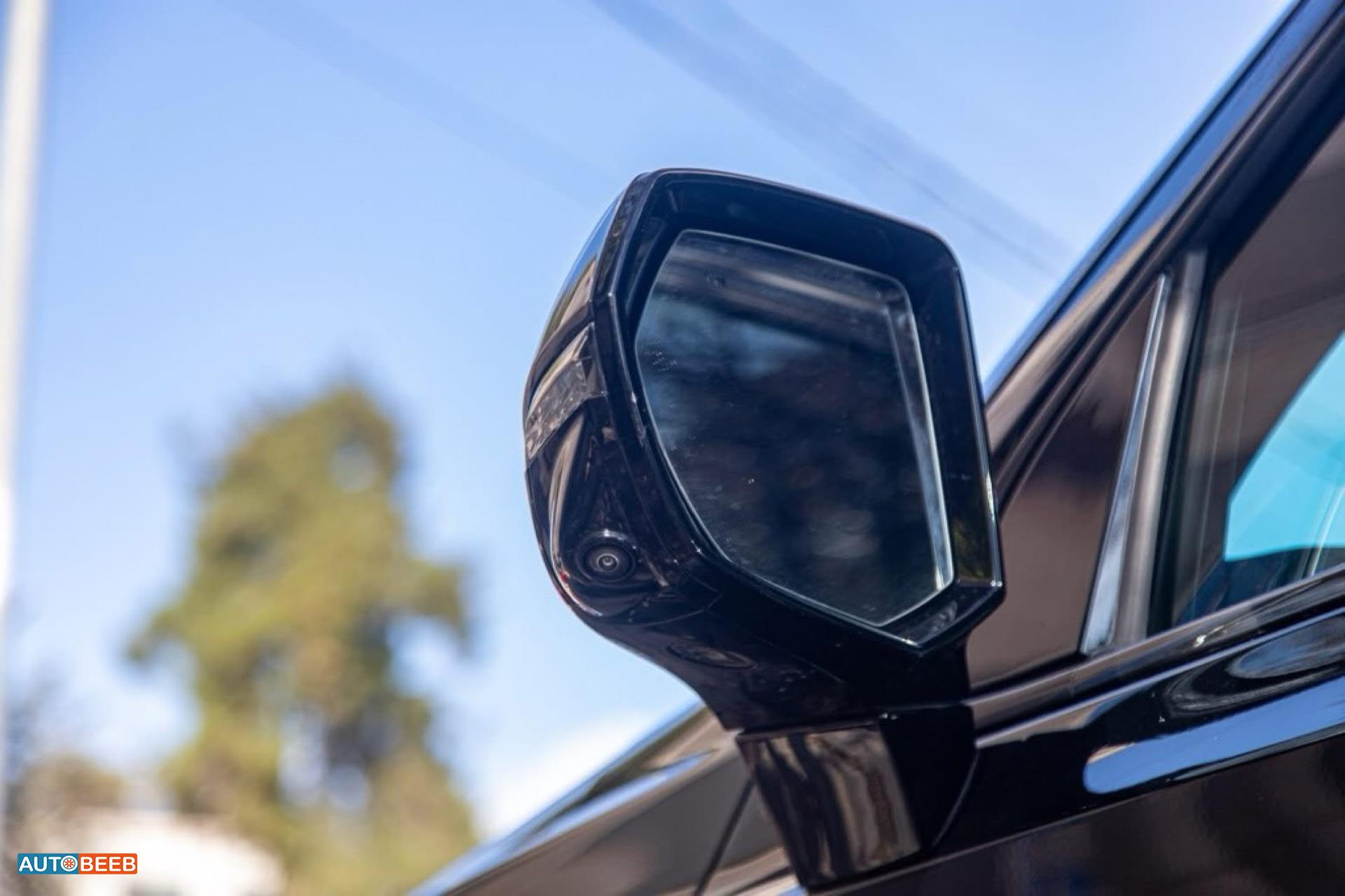 Chevrolet Tahoe 2023