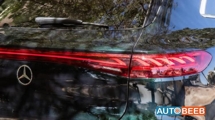 Mercedes Benz EQS450 2023