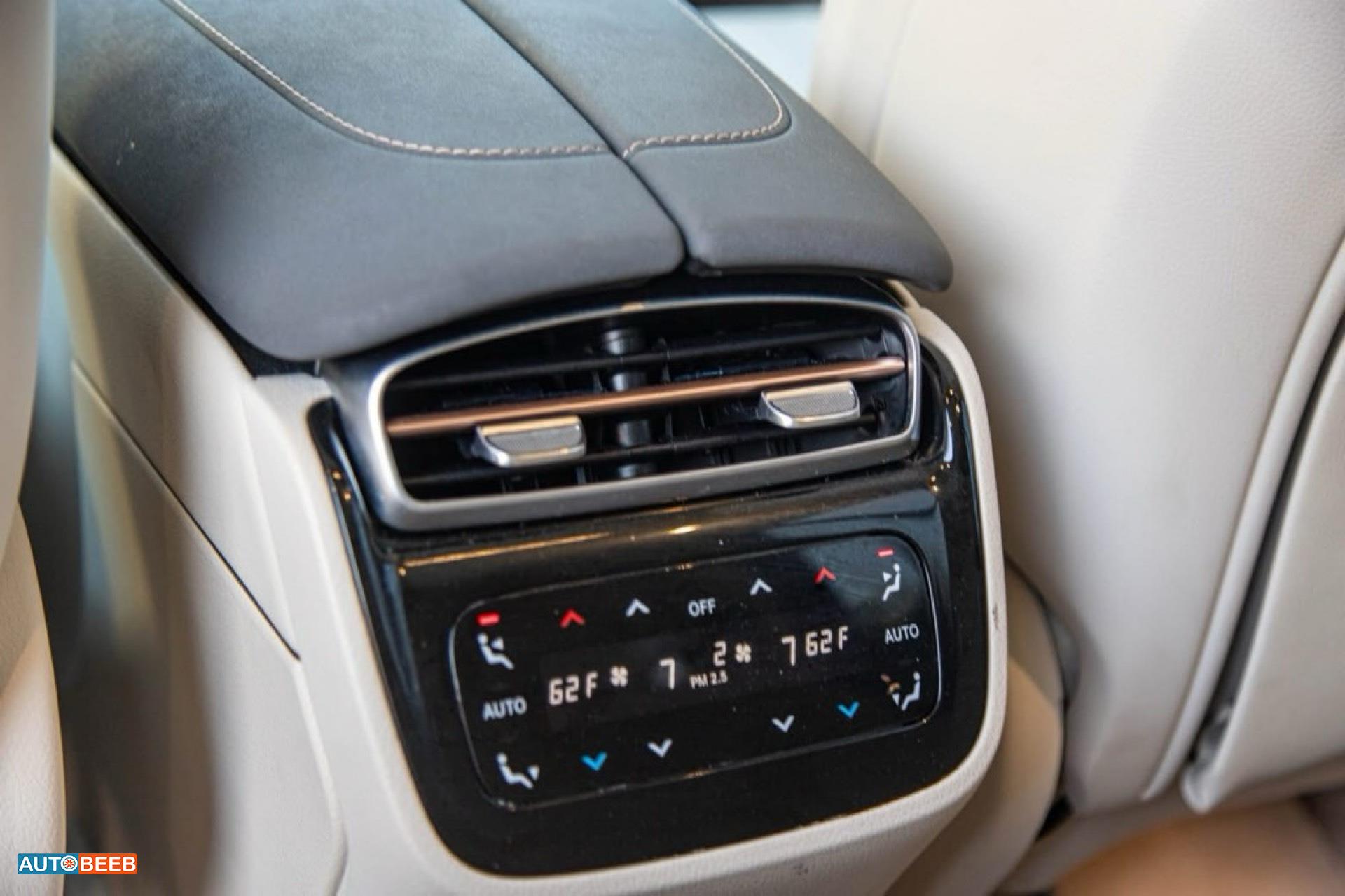 Mercedes Benz EQS450 2023