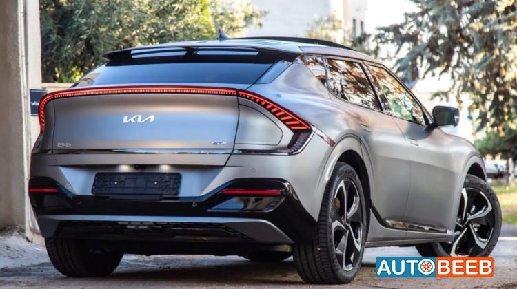 KIA EV6 2024