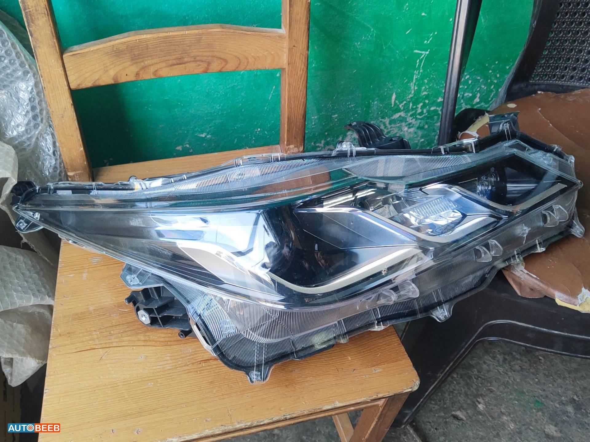 Lights Front light Toyota Corolla