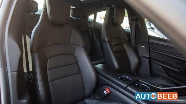 بورش تايكان 2021