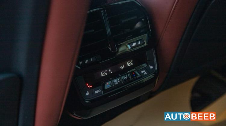 BMW iX xDrive40 2023