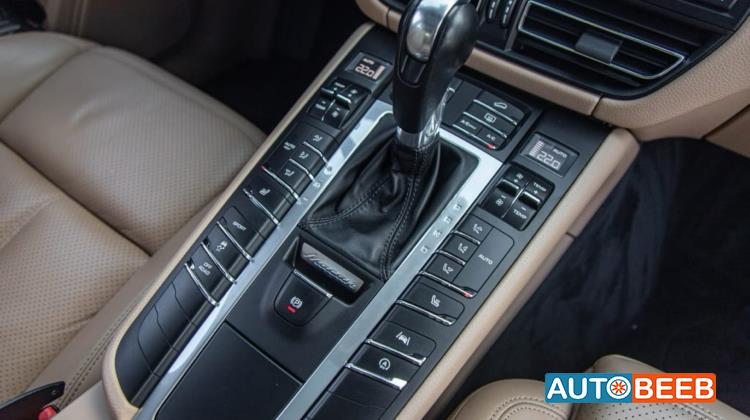 Porsche Macan 2020