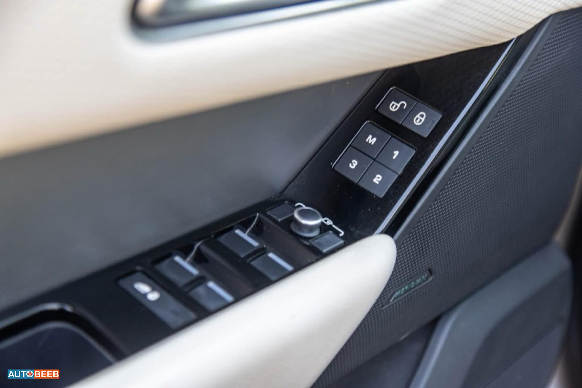 Land Rover Range Rover Velar 2020