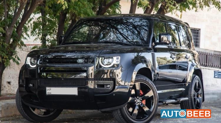 Land Rover Defender 2023