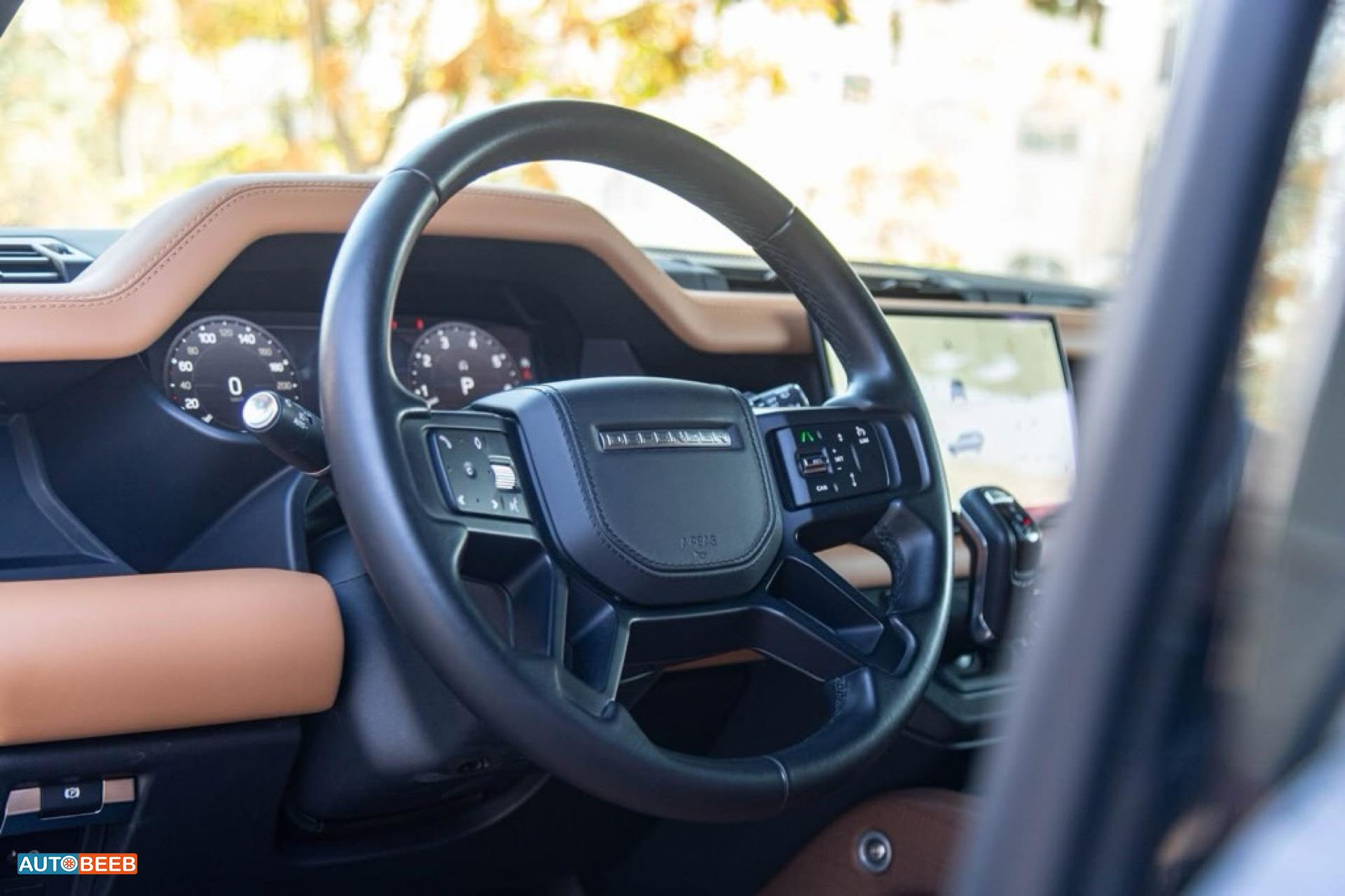 Land Rover Defender 2023