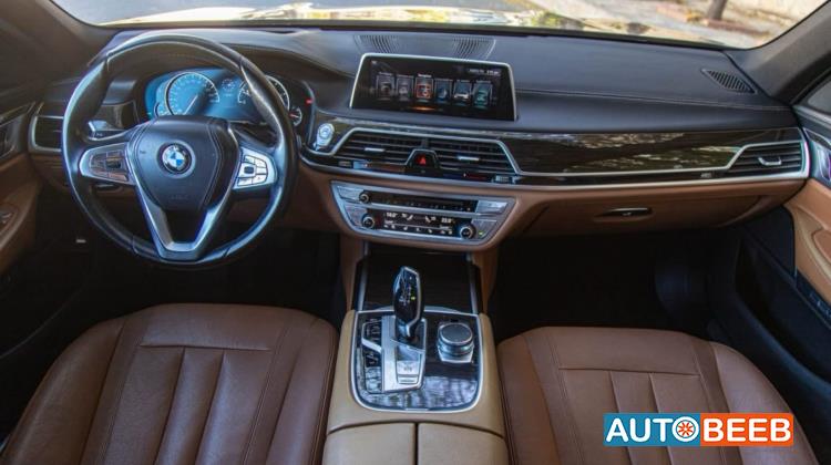 BMW 730 2016