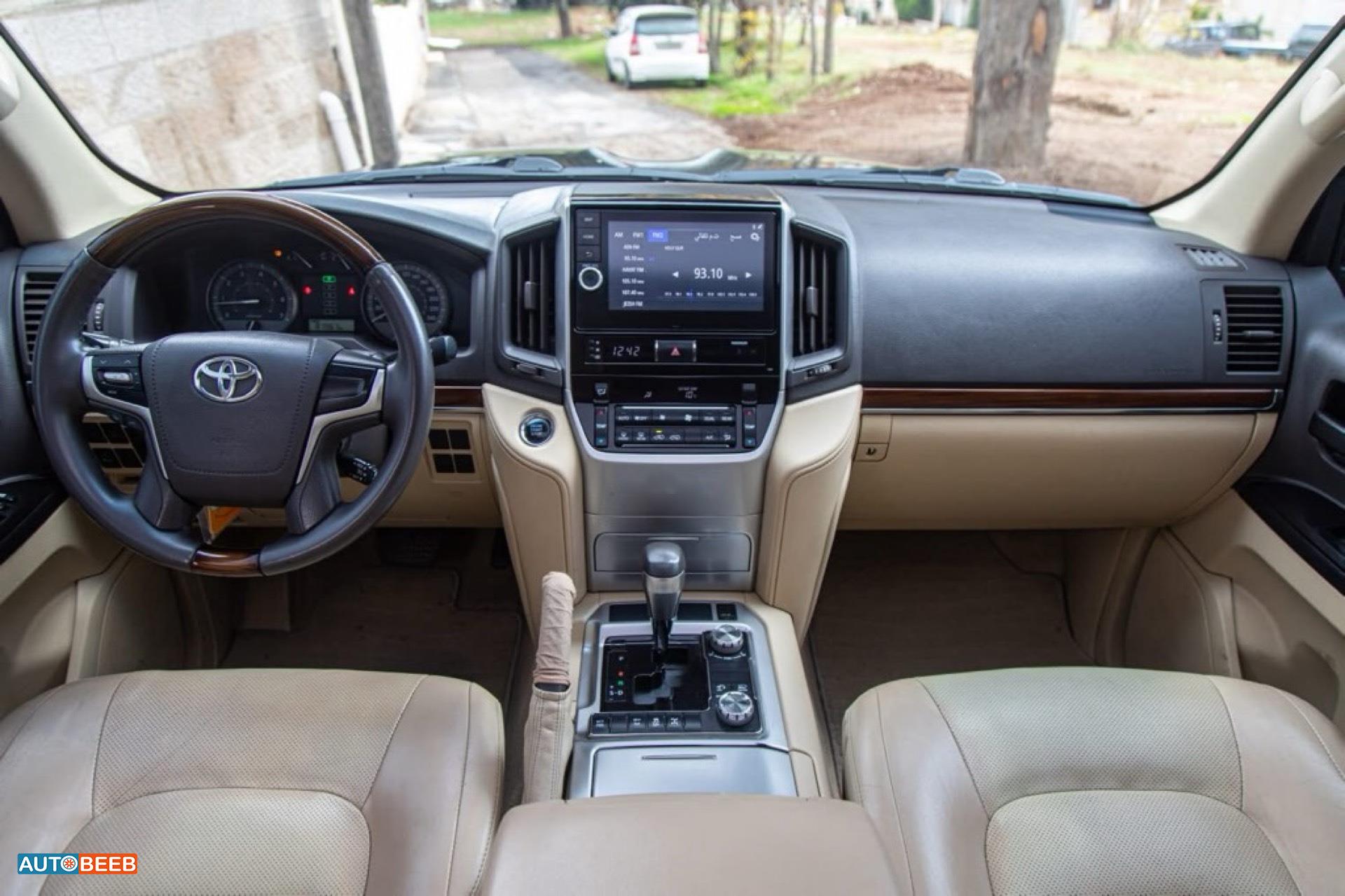 Toyota Land Cruiser 2017