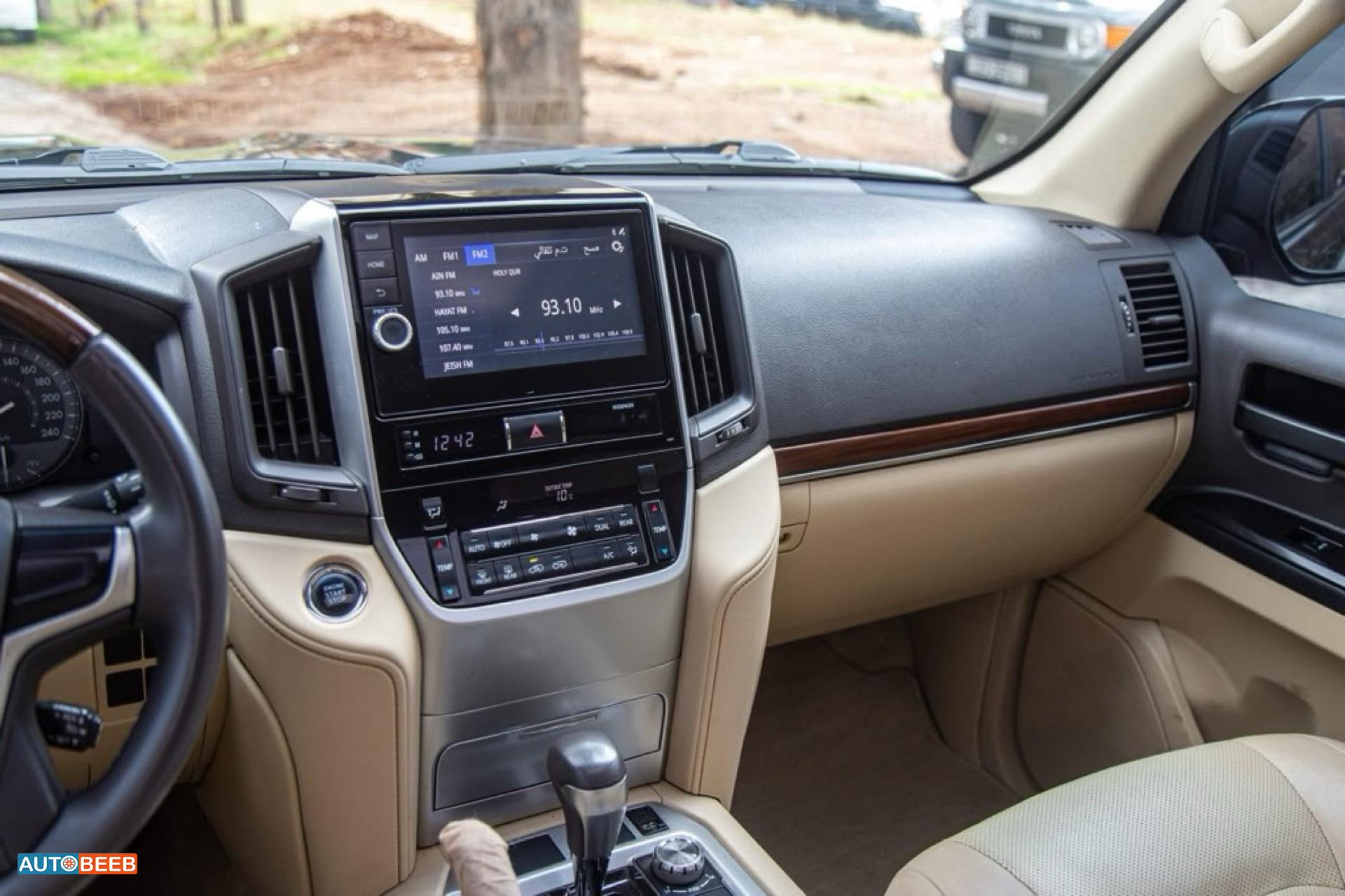 Toyota Land Cruiser 2017