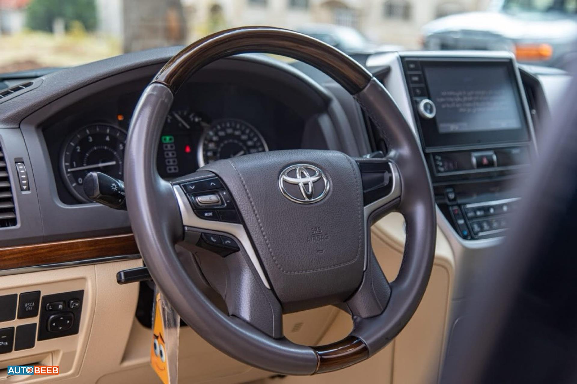 Toyota Land Cruiser 2017