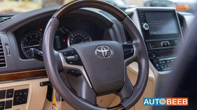 Toyota Land Cruiser 2017