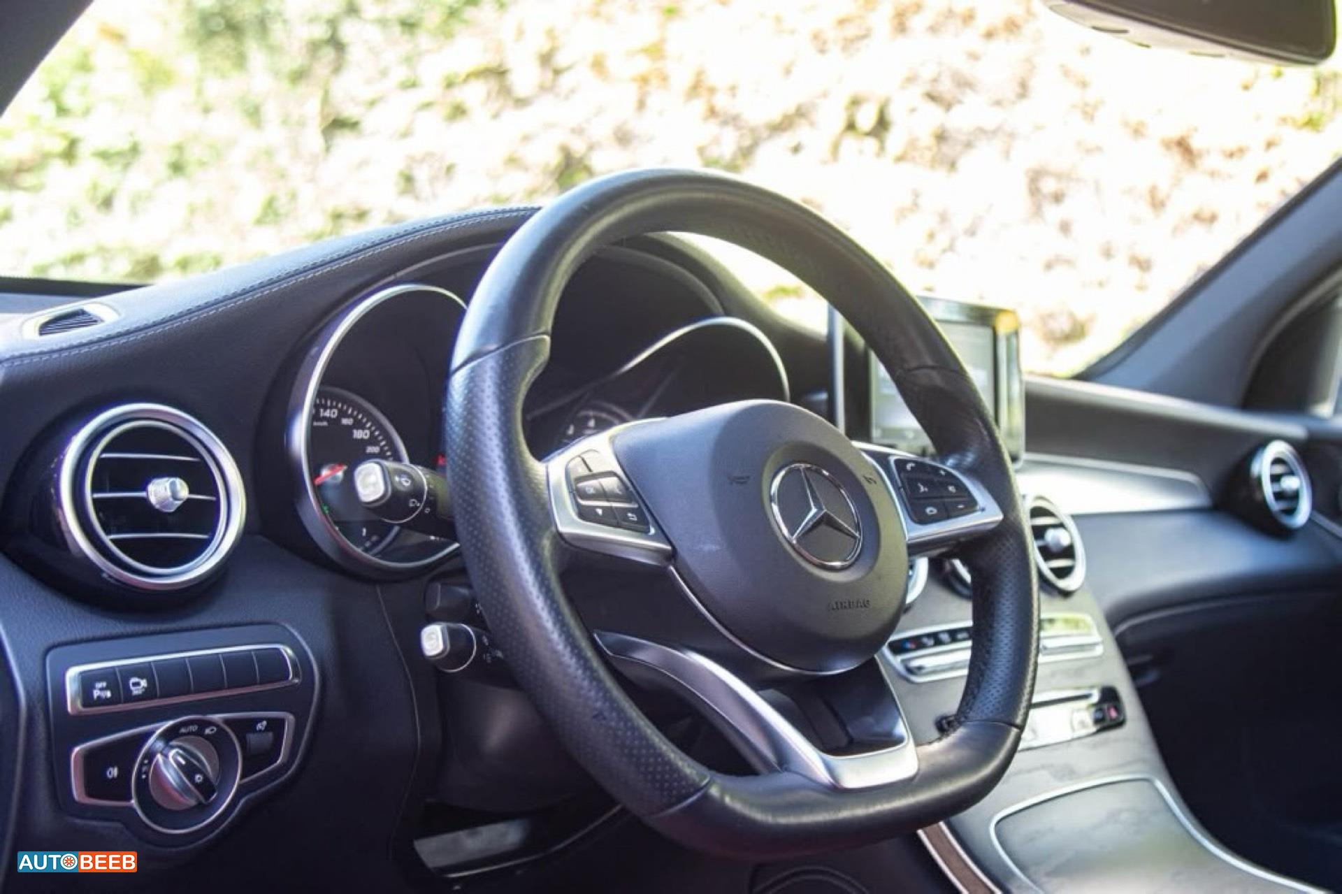 مرسيدس بنز GLC350e 2019