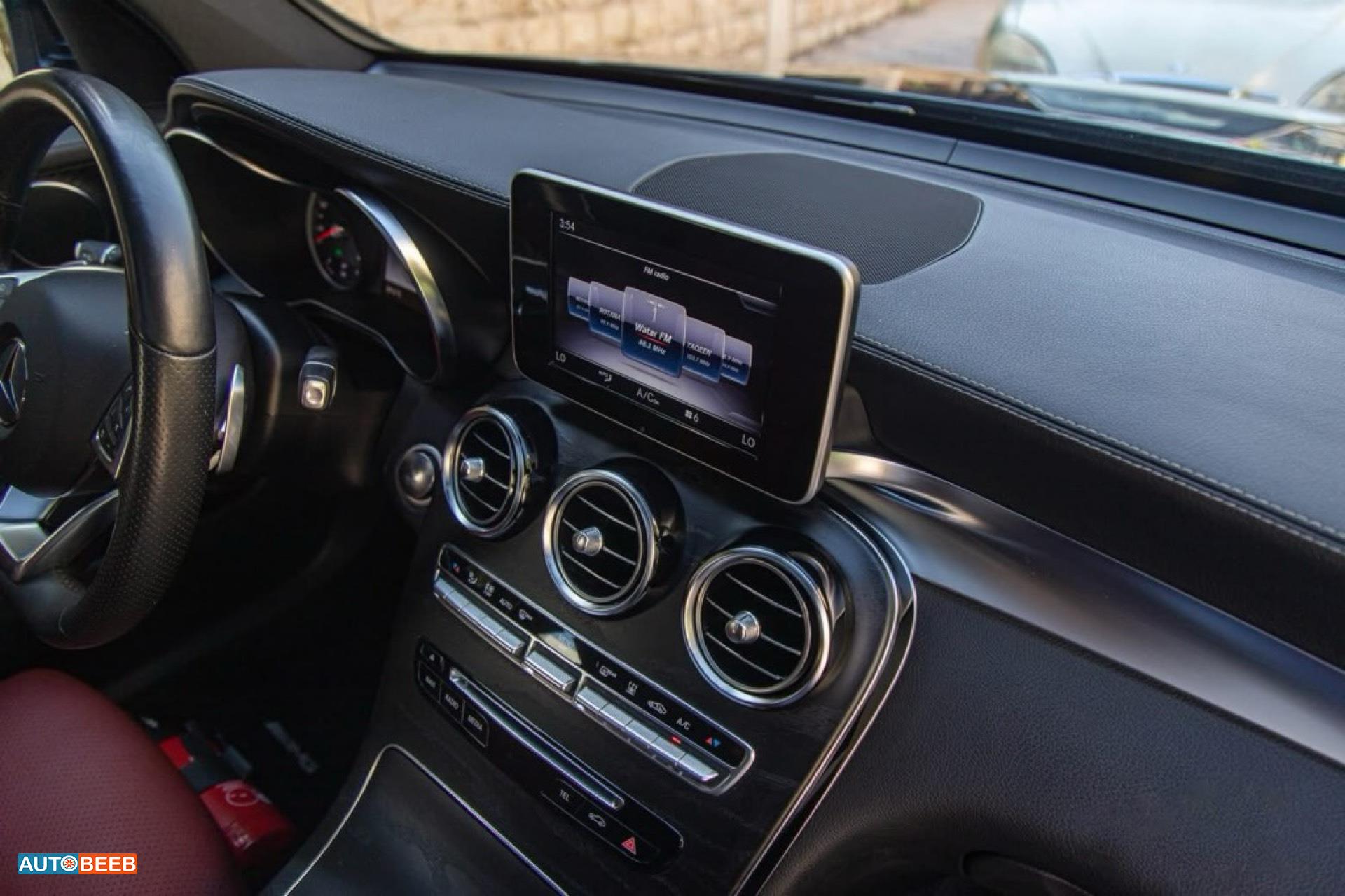 مرسيدس بنز GLC350e 2019