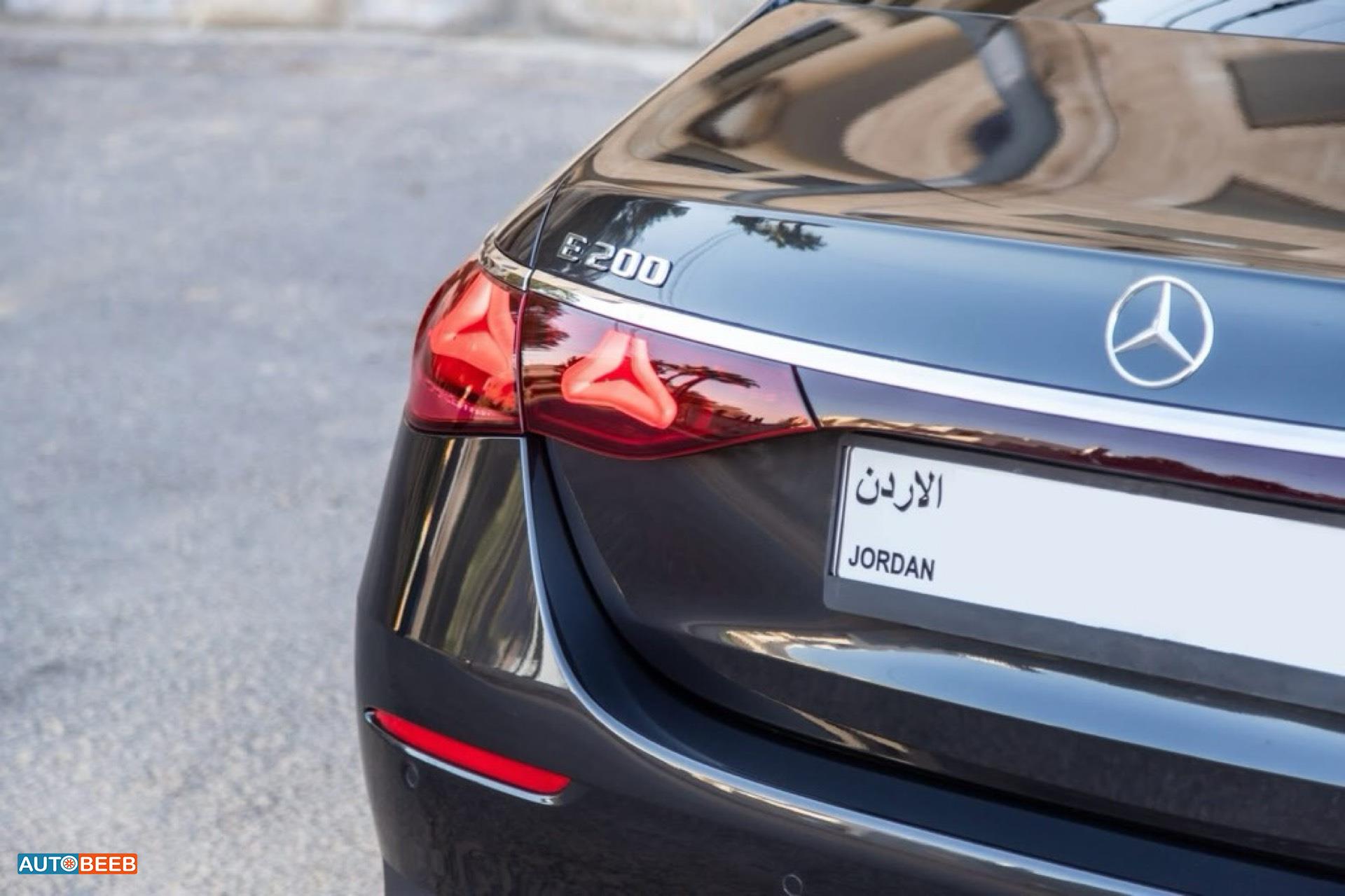 Mercedes Benz E200 2025