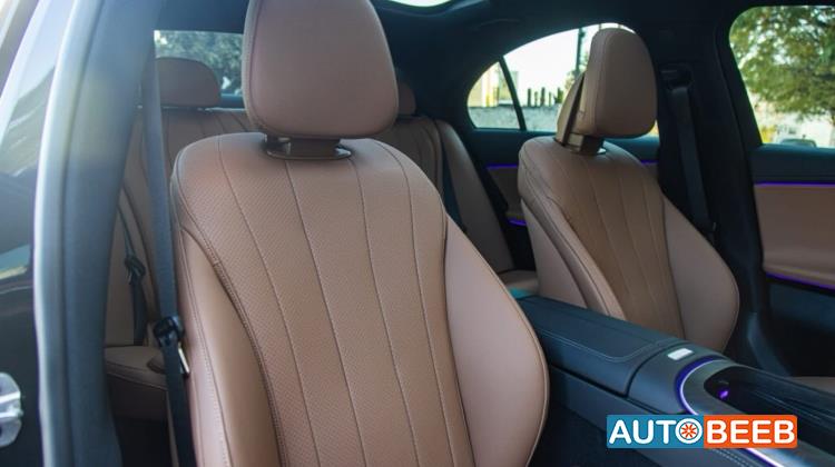 Mercedes Benz E200 2025