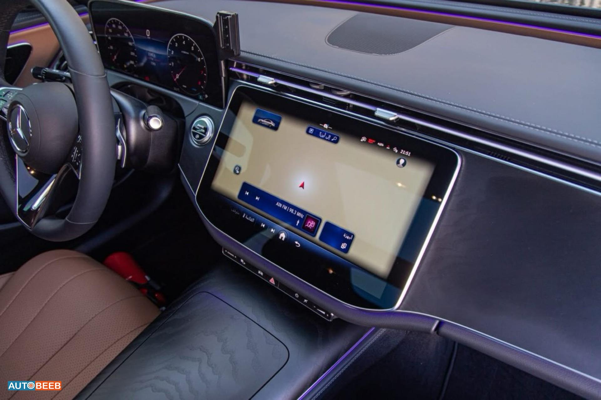 Mercedes Benz E200 2025