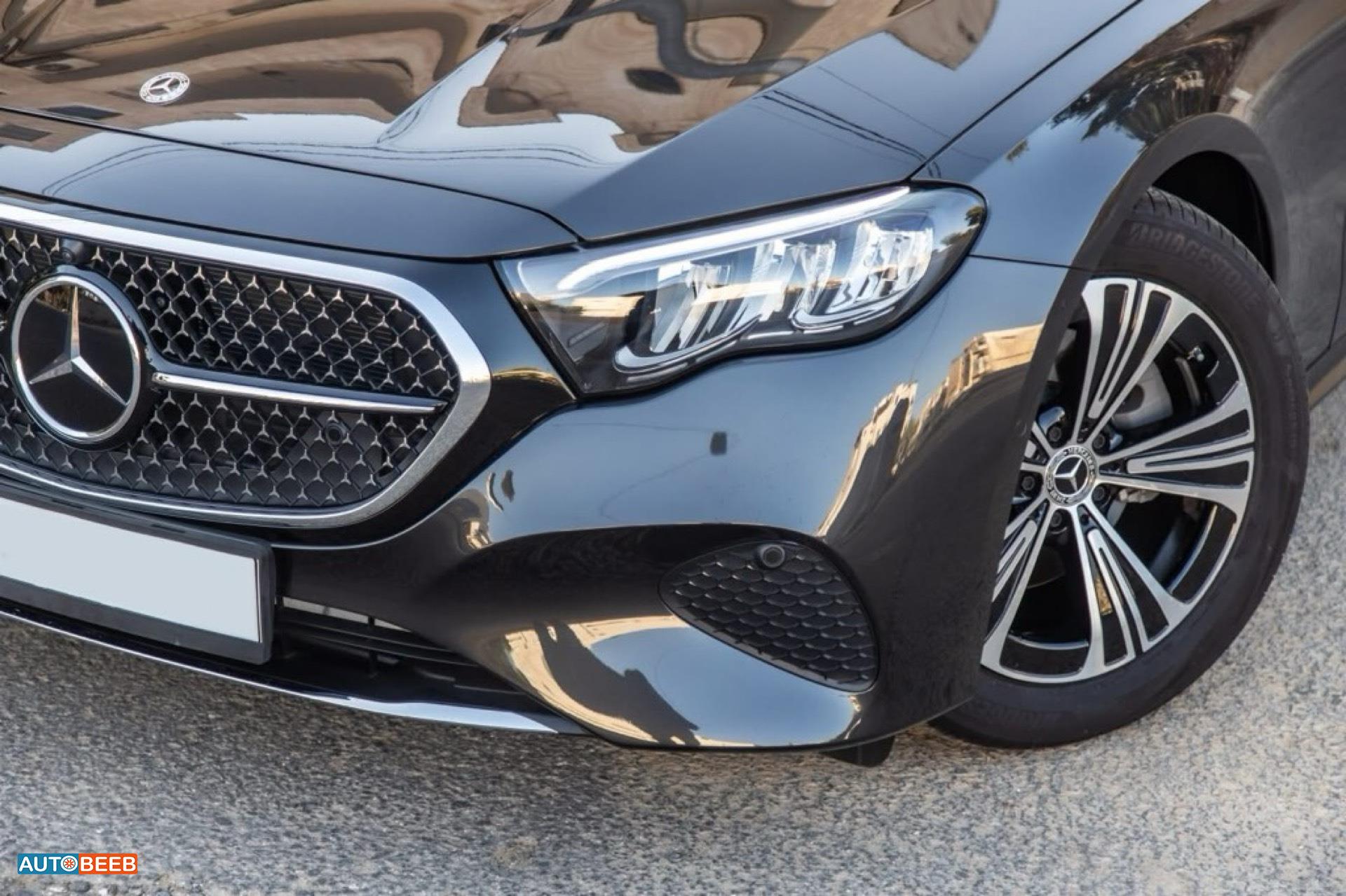 Mercedes Benz E200 2025
