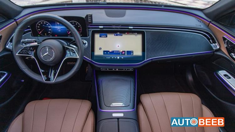 Mercedes Benz E200 2025