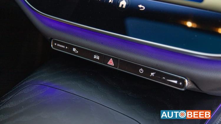 Mercedes Benz E200 2025