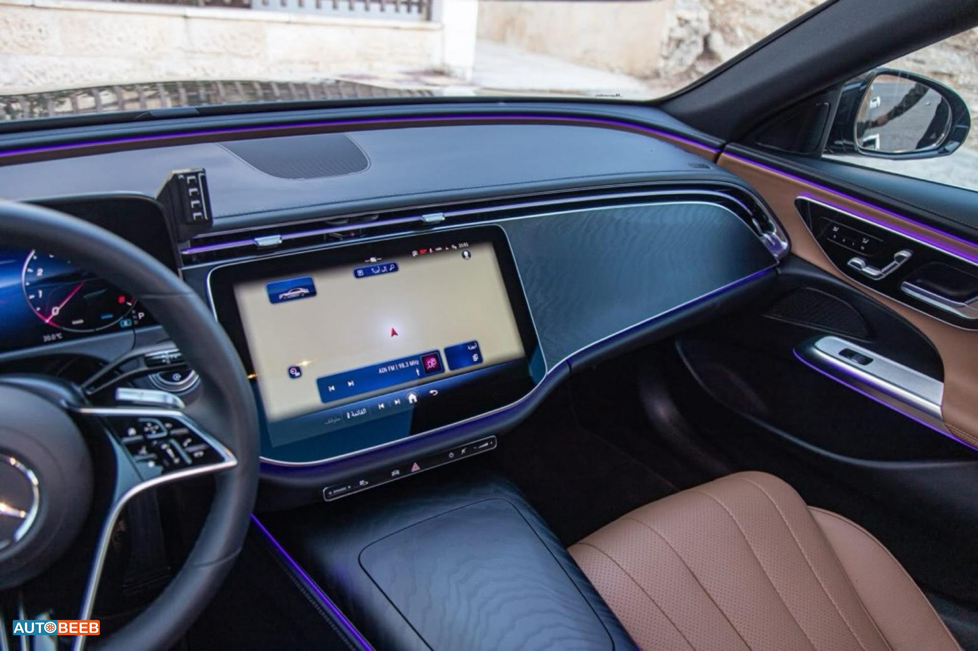 Mercedes Benz E200 2025