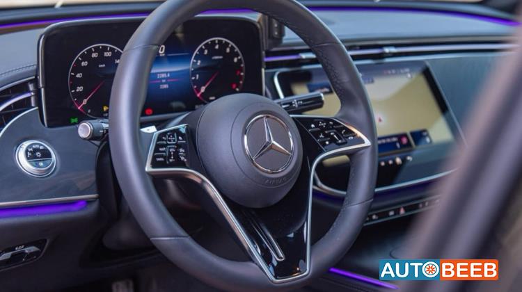 Mercedes Benz E200 2025