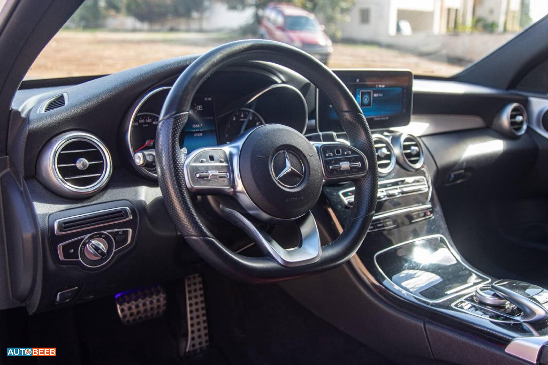 Mercedes Benz C200 2019