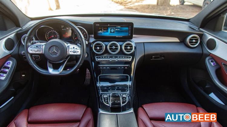 Mercedes Benz C200 2019