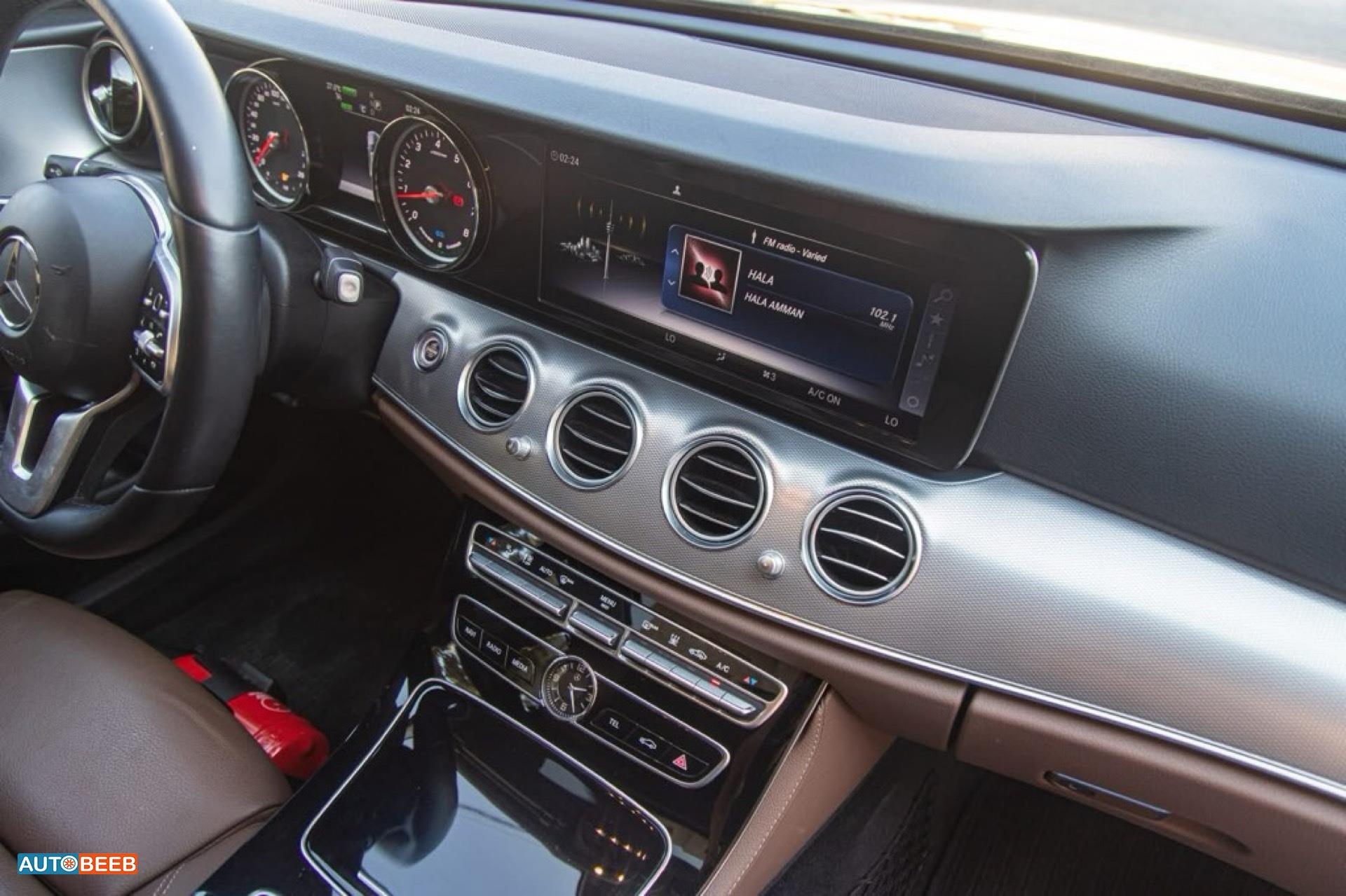 Mercedes Benz E350e 2019