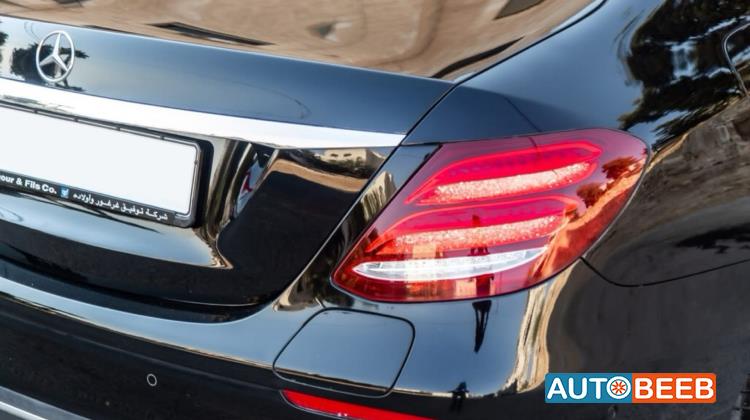 Mercedes Benz E350e 2019