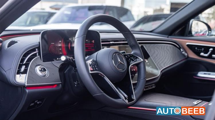Mercedes Benz E200 2025