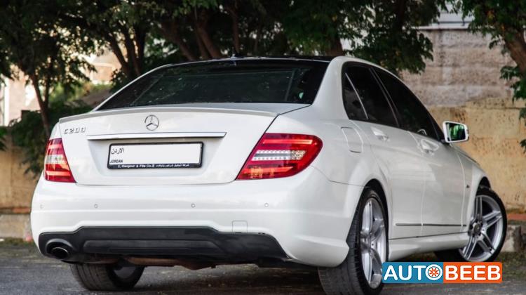 Mercedes Benz C200 2012