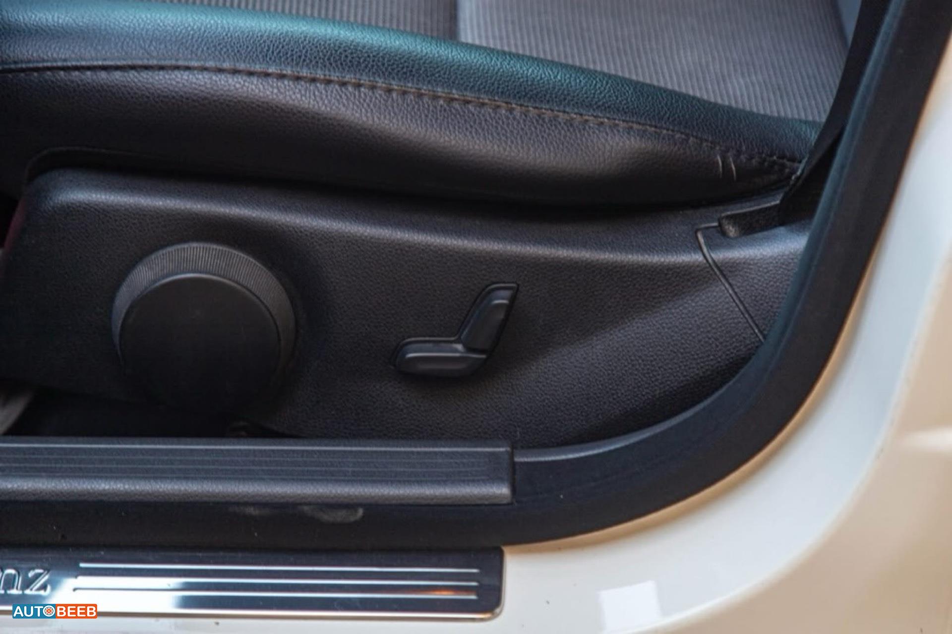 Mercedes Benz C200 2012