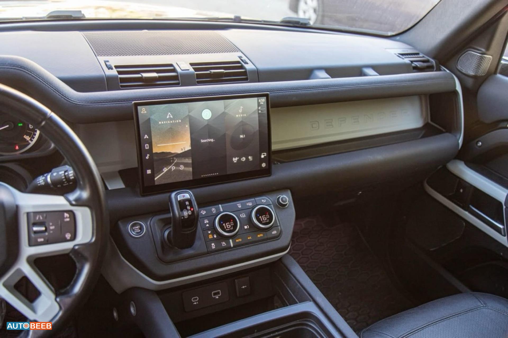 Land Rover Defender 2023