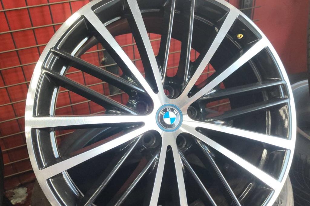 Wheel and Rims Rims BMW 530