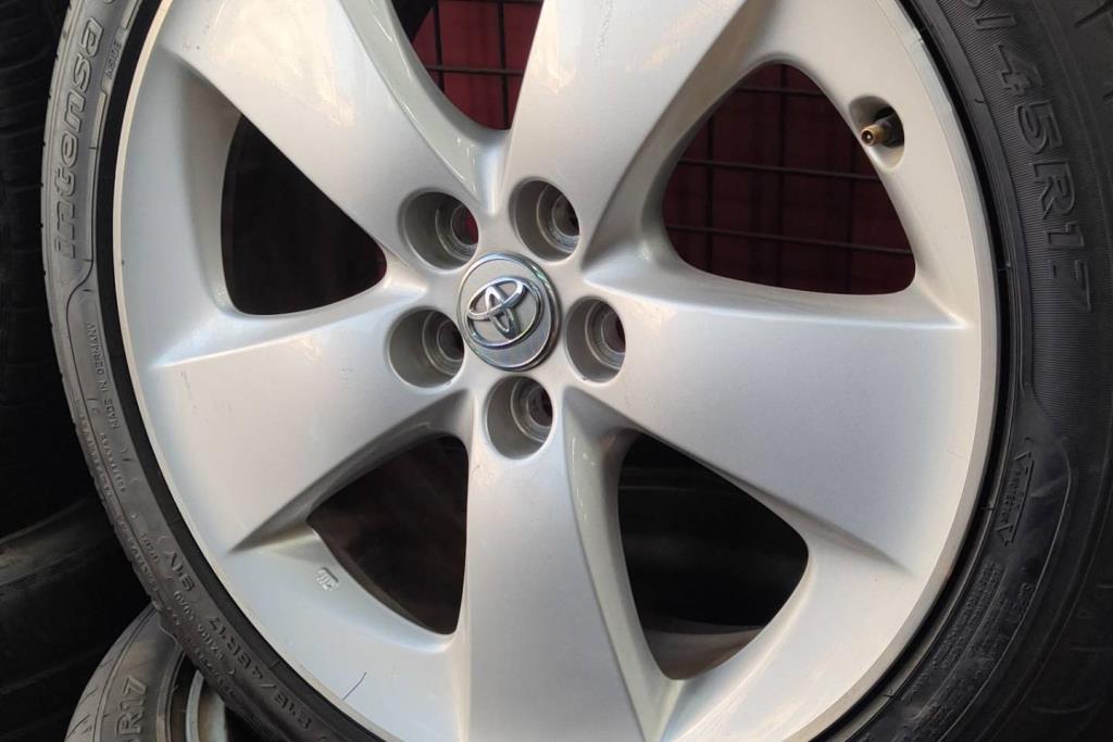 Wheel and Rims Rims Toyota Prius
