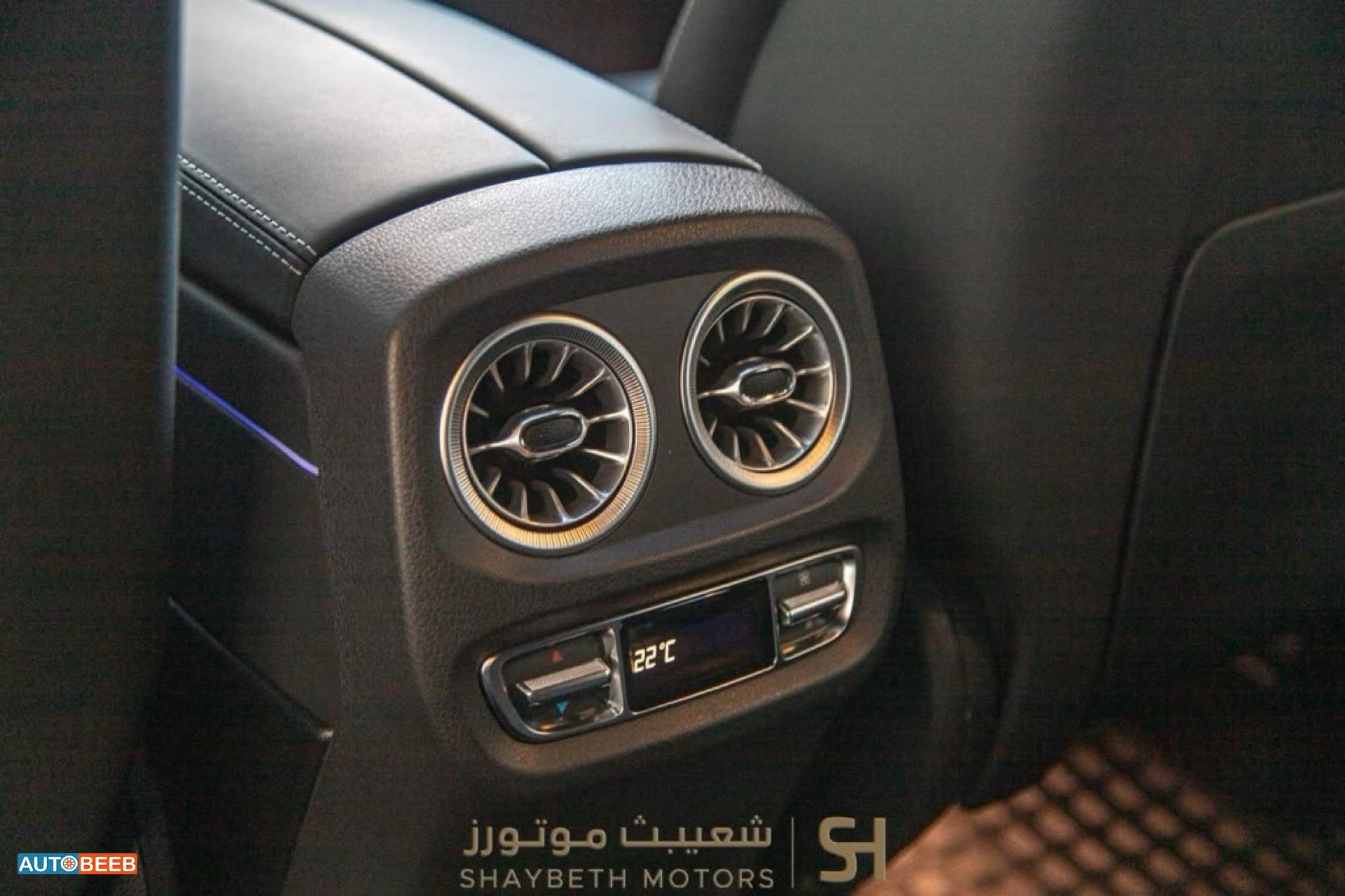 Mercedes Benz G500 2025